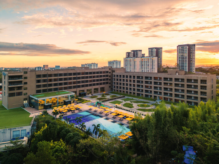 hilton_clark_1_scaled