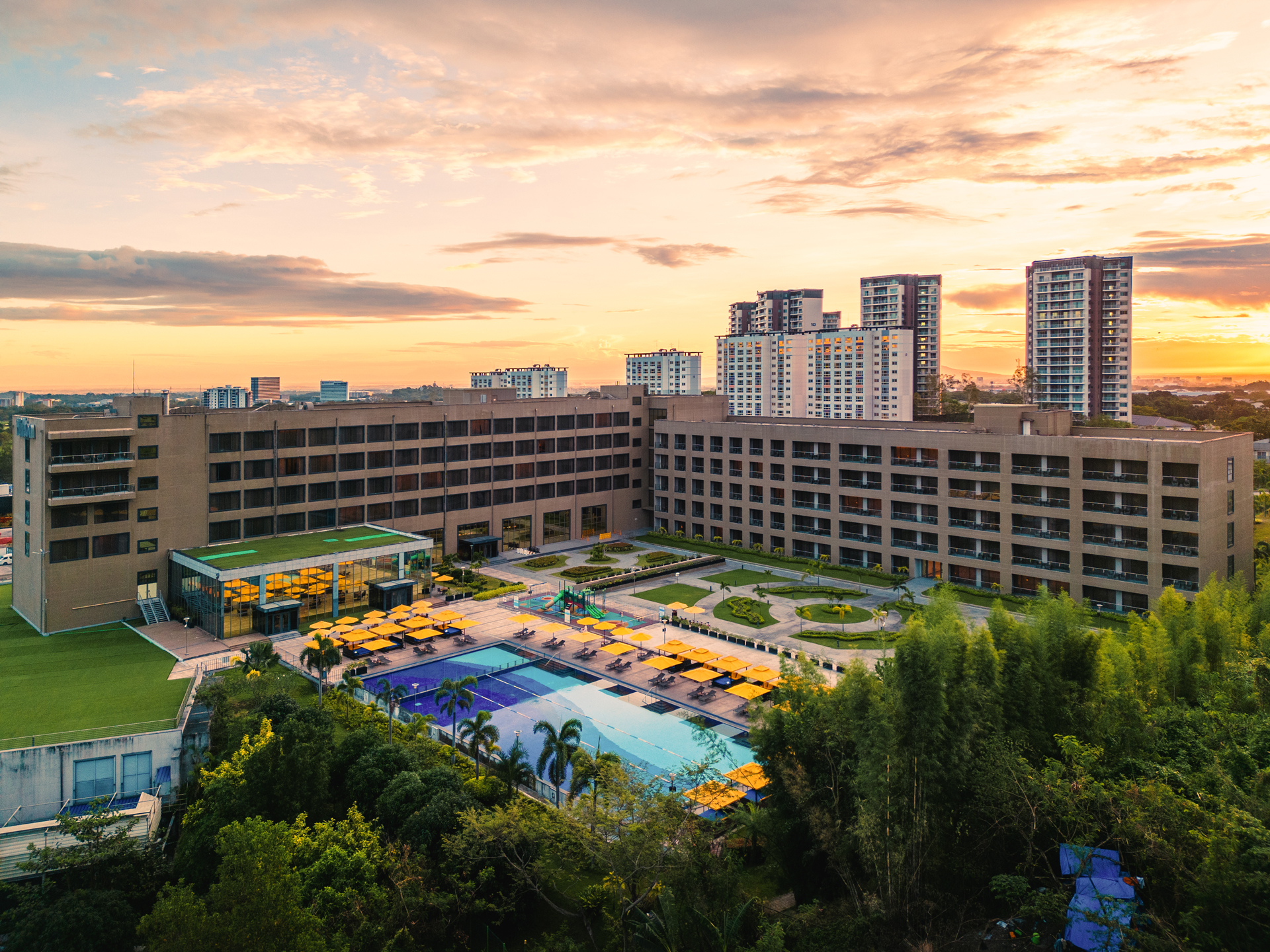 hilton_clark_1_scaled